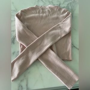 Brandy Melville light pink sweater